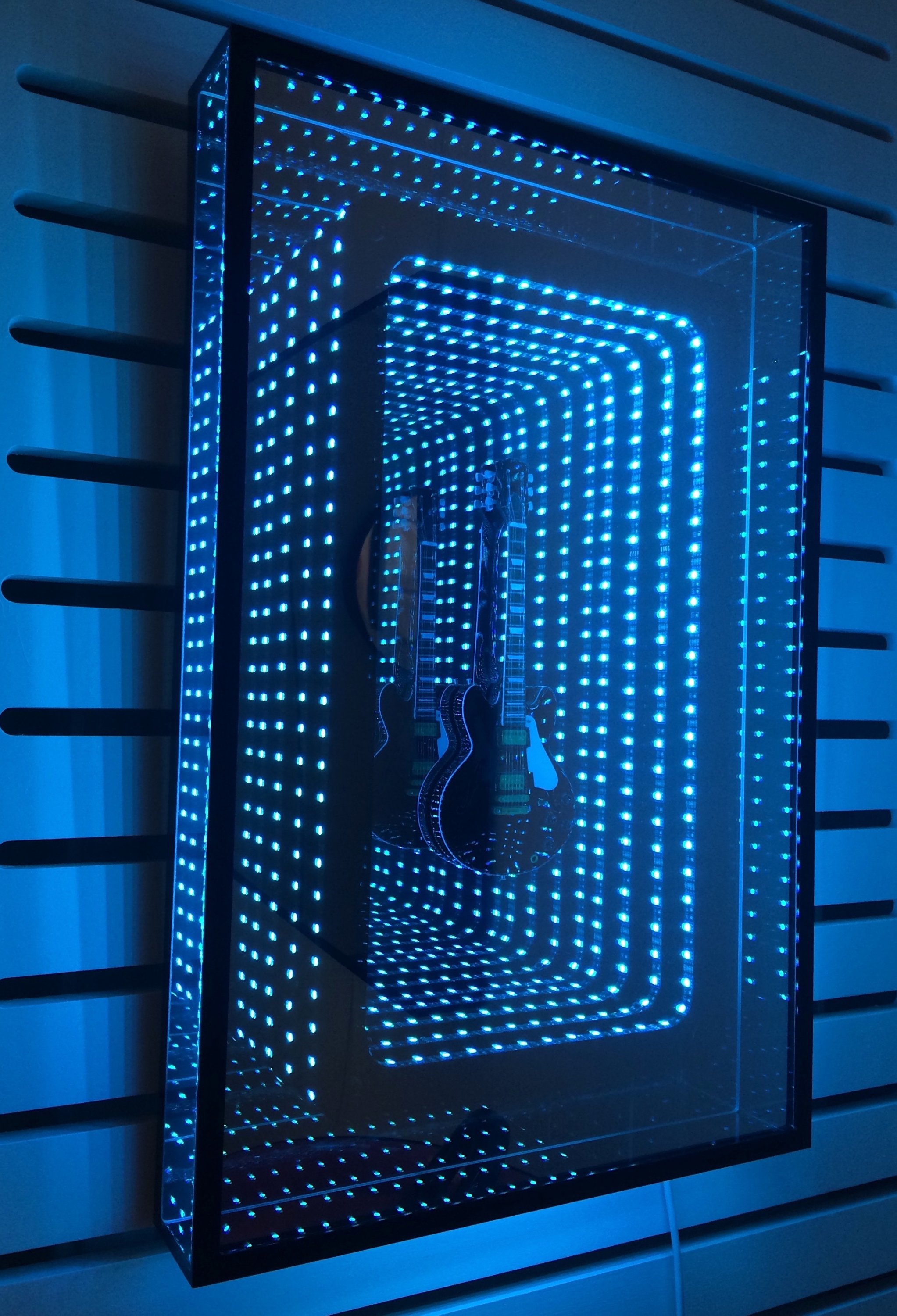 Infinity Small Guitar Dream