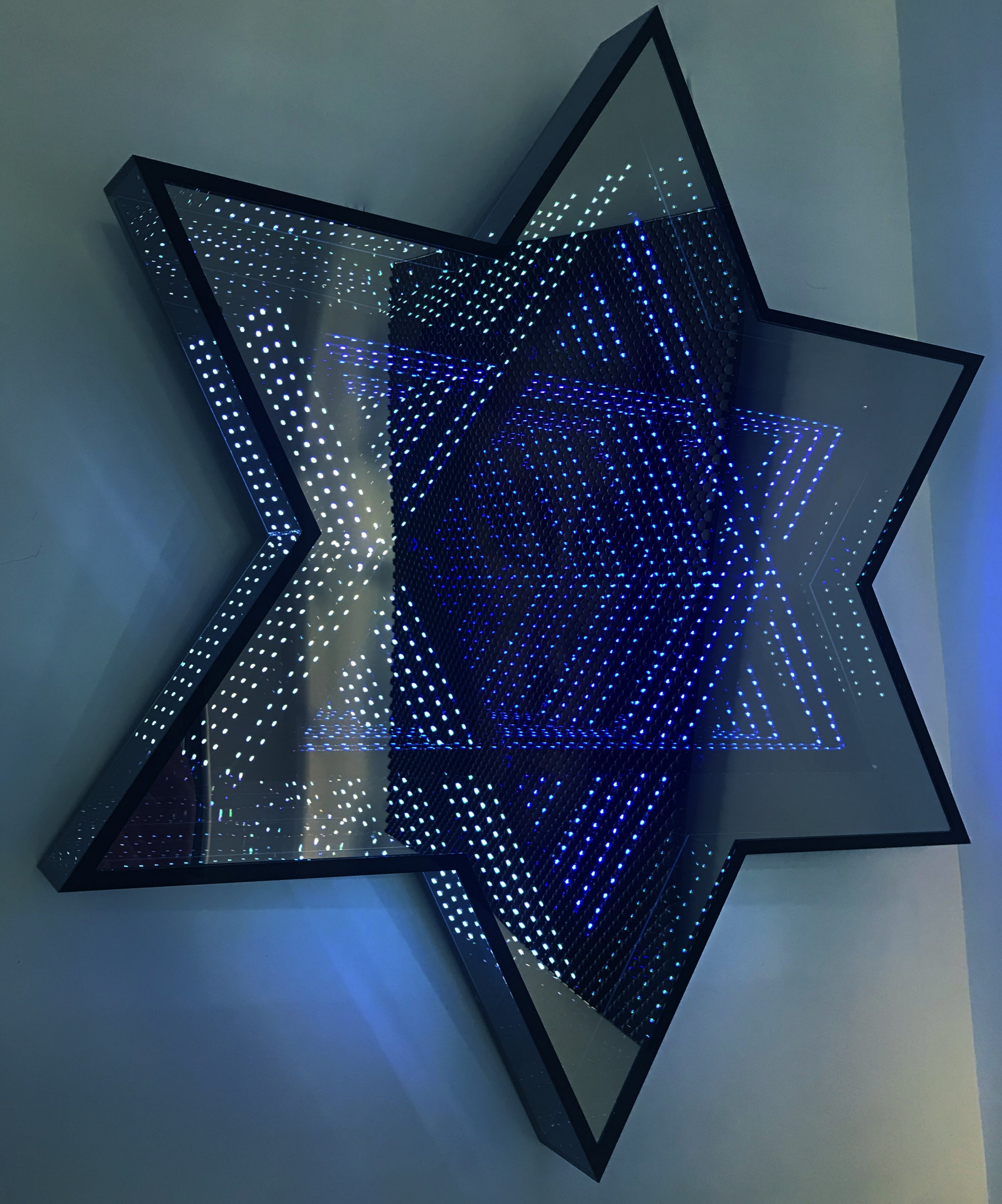 Falcone - Infinity Star Dream, 2021
